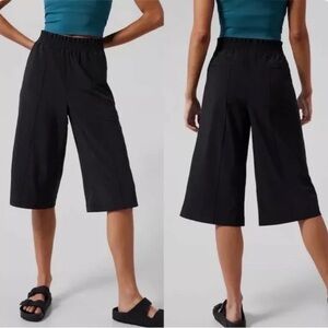 Athleta Savannah Bermuda Short in Black